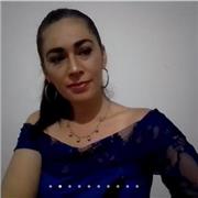 Profesora de Inglés, imparte clases a niños de todas las edades